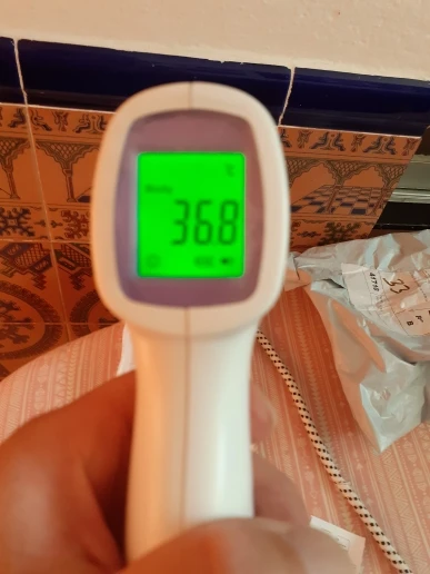 Termómetro infrarrojo Digital para la frente y el cuerpo, termómetros para la fiebre sin contacto o oxímetro de pulso de dedo portátil médico, oxígeno en sangre photo review