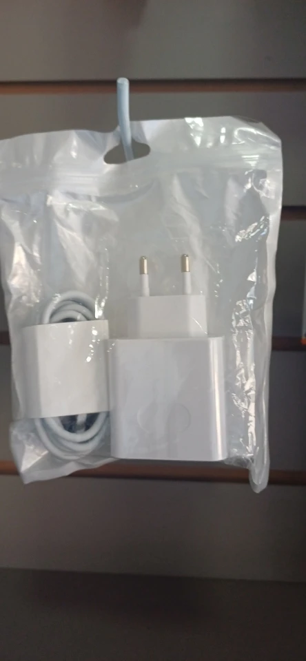 GaN USB Charger 120W Fast High Speed Charging Charger QC 3.0 Universal Mobile Phone Adapter photo review