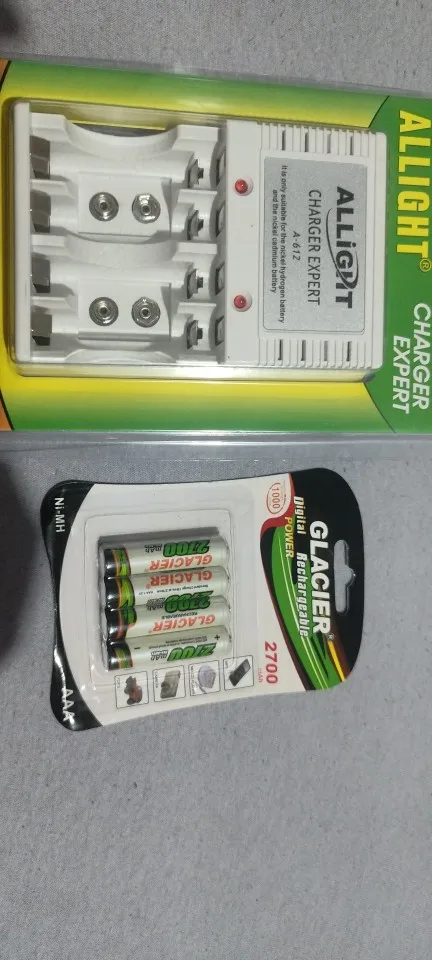 Kit Carregador De Pilhas E Pilhas Recarregáveis AA AAA - Neverdie Store photo review