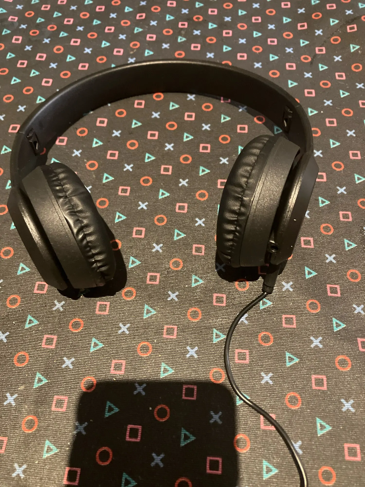 P47 auriculares inalámbricos Bluetooth 5,0 auriculares plegables estéreo HIFI bajo para música juegos chico chica auricular para teléfono inteligente photo review