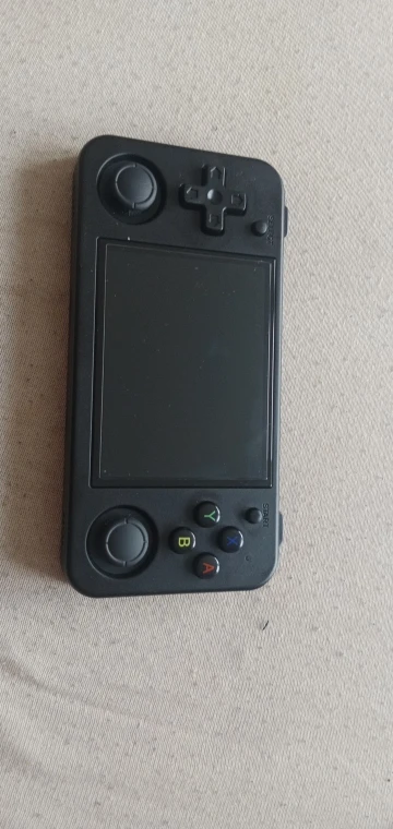 ANBERNIC RG35XX H photo review