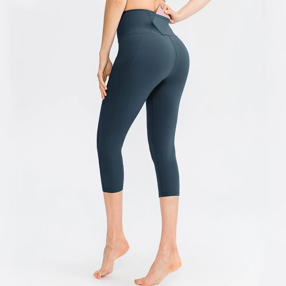 3/4 Length Leggings for Women with Pockets Cropped Gym Capri Trousers Yoga Pants Tummy Control Butt Lift Tights 