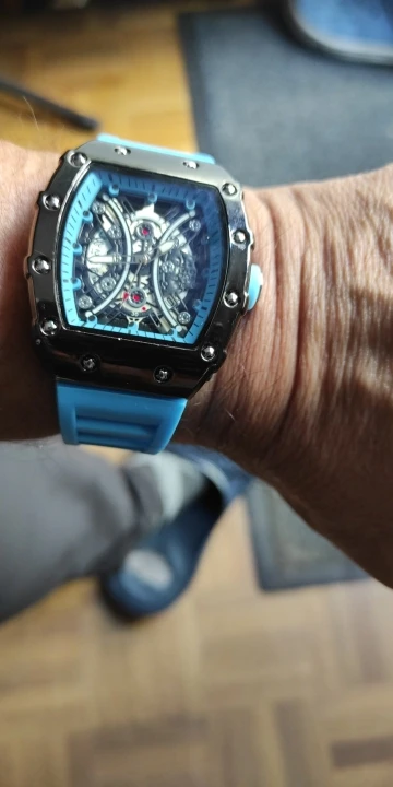 Relógio masculino luz marca de luxo barril vinho dial moda noite brilho relógio esportivo calendário reloj l146 photo review