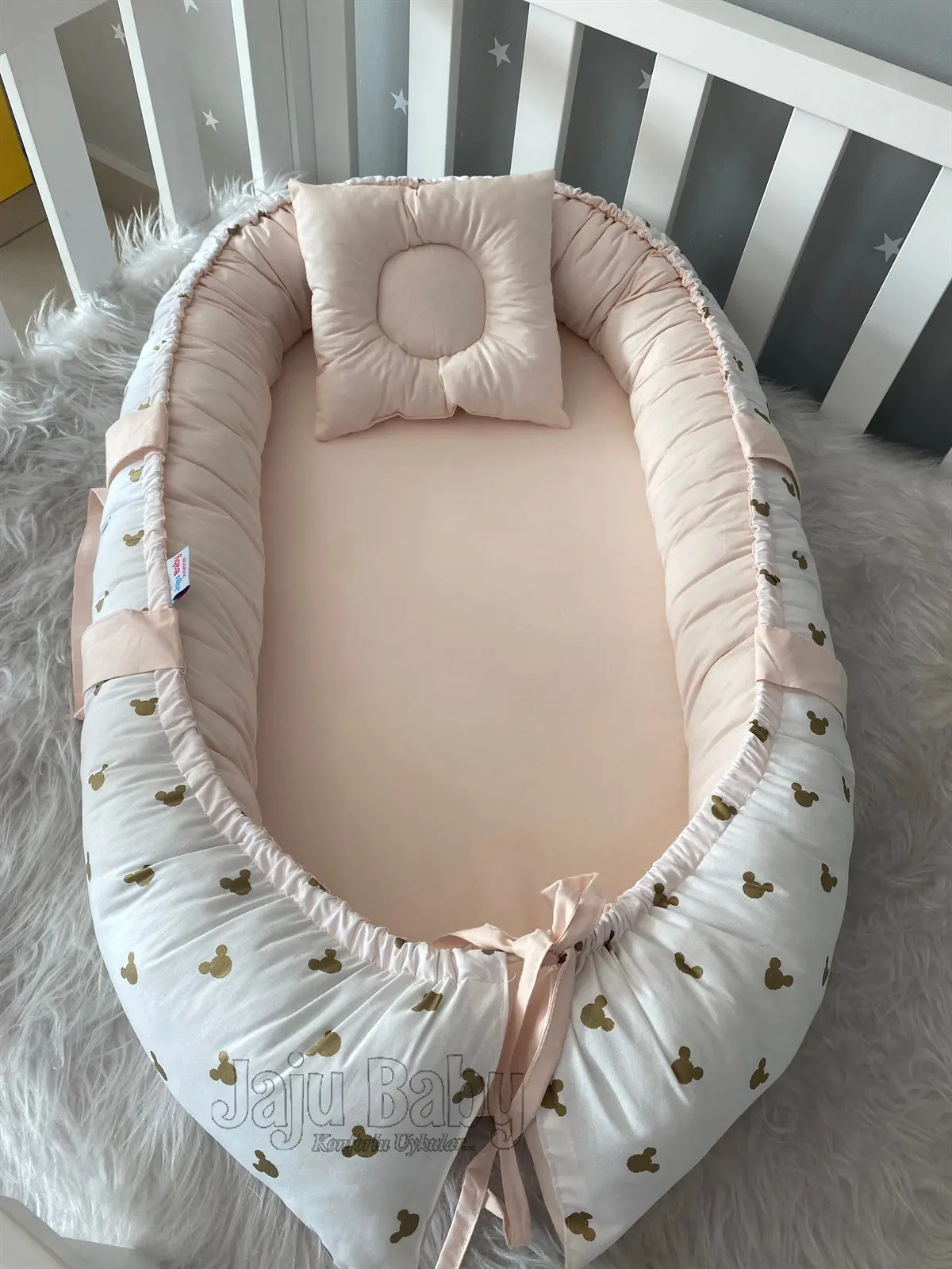 hand-made-gold-design-salmon-luxury-design-orthopedic-babynest