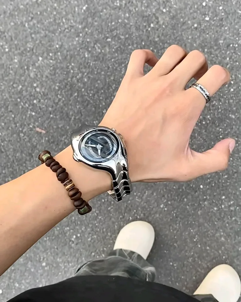 BENLYDESIGN GL570 Y2K Retro Digital Watch for Men BigTic Style