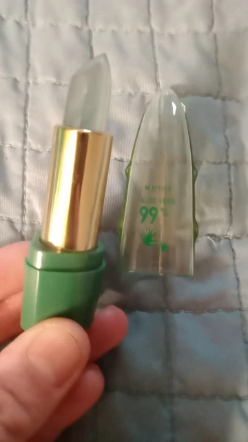 Aloe Vera Color Changing Lipstick – Moisturizing, Long-Lasting, Smooth Texture photo review