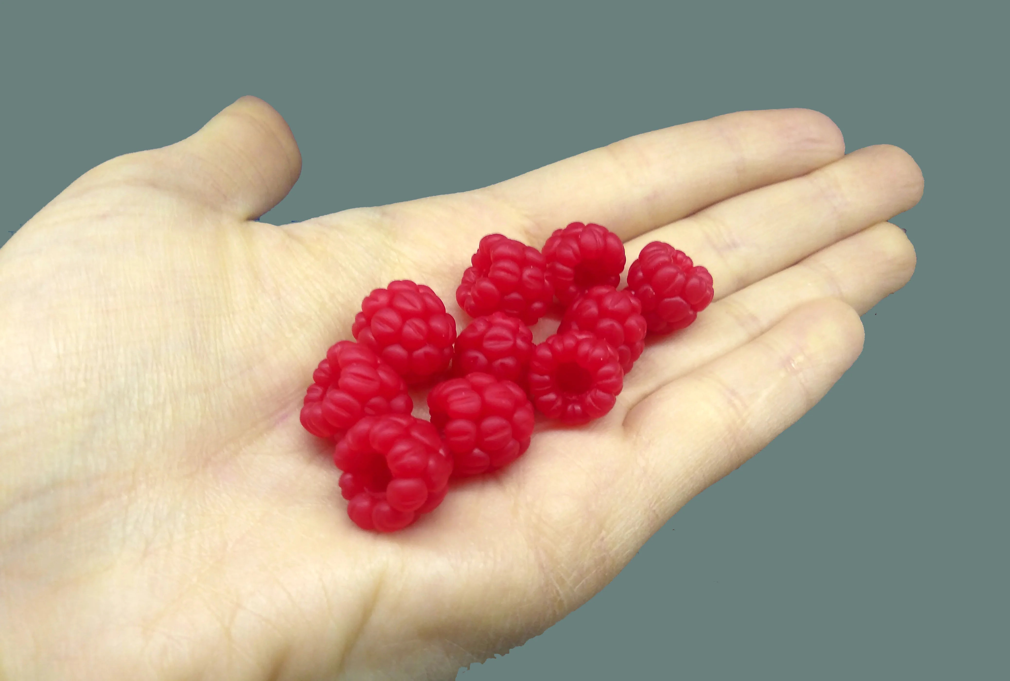 Бусины Из искусственной малины