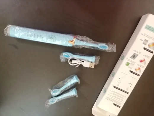Tongwode Oral Cleaning Electric Tooth Brushes Long Lasting Smart Wireless Rechargeable Automatic Ultrasonic Electric Toothbrush photo review