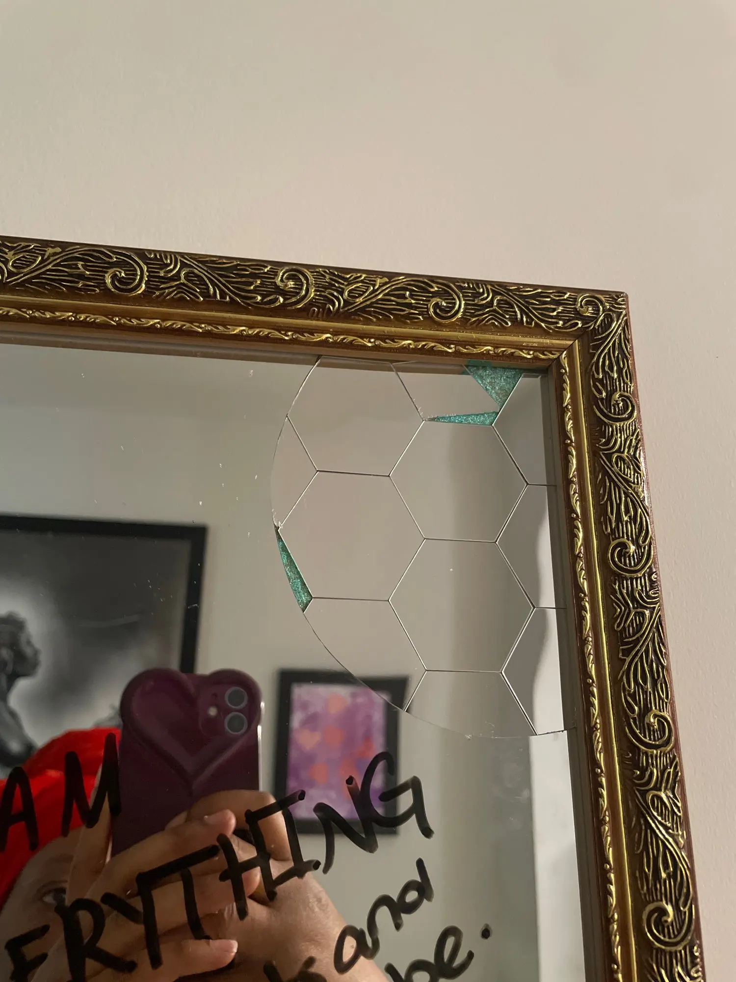 Autocollant mural miroir 45 pièces, autocollant d'art mural hexagonal, autocollant de carreaux décoratifs ménagers DIY photo review