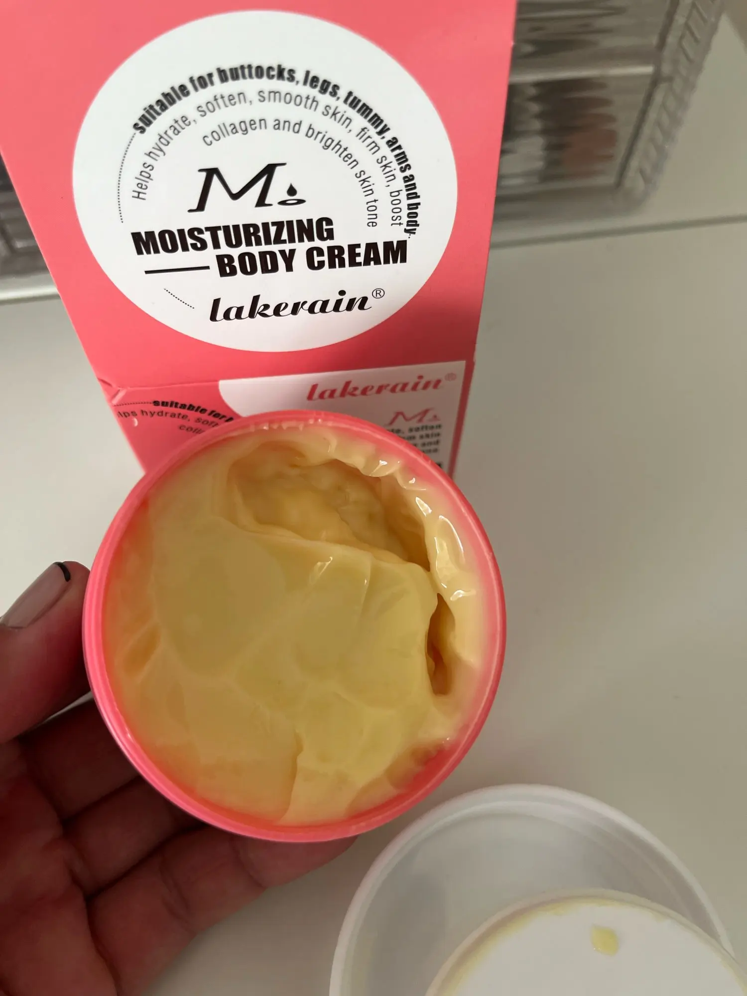 Brazilian Bum Bum Cream Hip Buttock Care Cream Moisturizing Firming Body Massager Gel Caramel Vanilla Floral Butt Care 80g