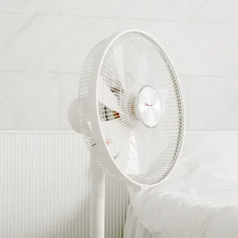 편안한 휴식과 효율적 냉방을 위한 조용한 선풍기