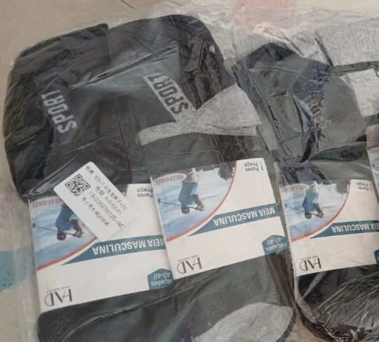 12 pares,Brasil,meias masculino,meia masculina,meia antiderrapante,meia de compressão ,meia anti derrapante,meia corrida (cópia) photo review