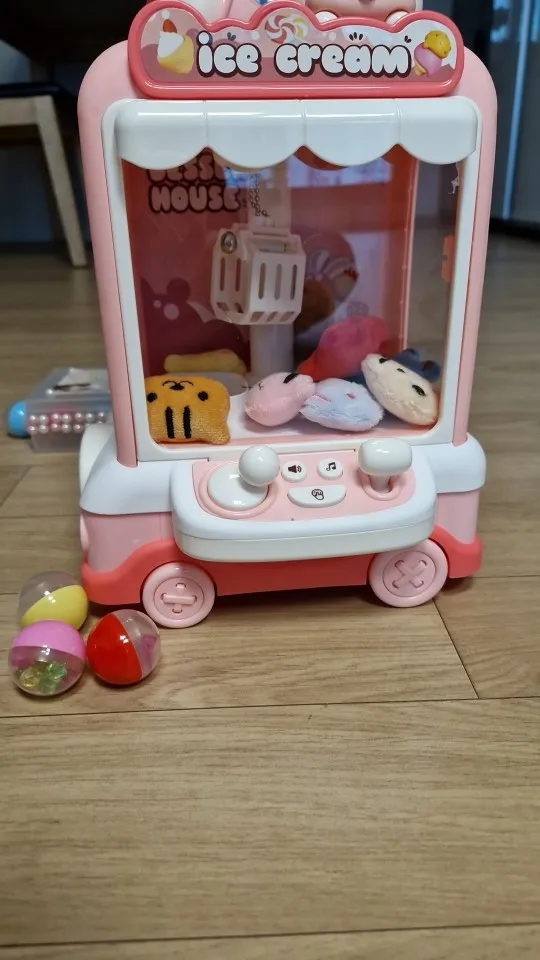 Mini Claw Catch Toy Crane Machine photo review