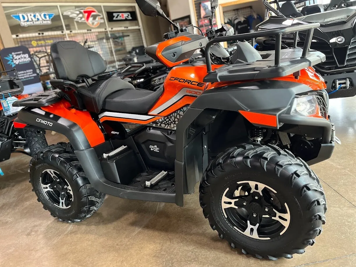 

Лидер продаж 2021-22 CFMOTO CFORCE 600 Touring EPS ATV 4x4 оранжевый