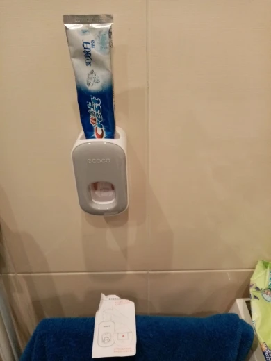 Automatic Toothpaste Single Dispenser photo review