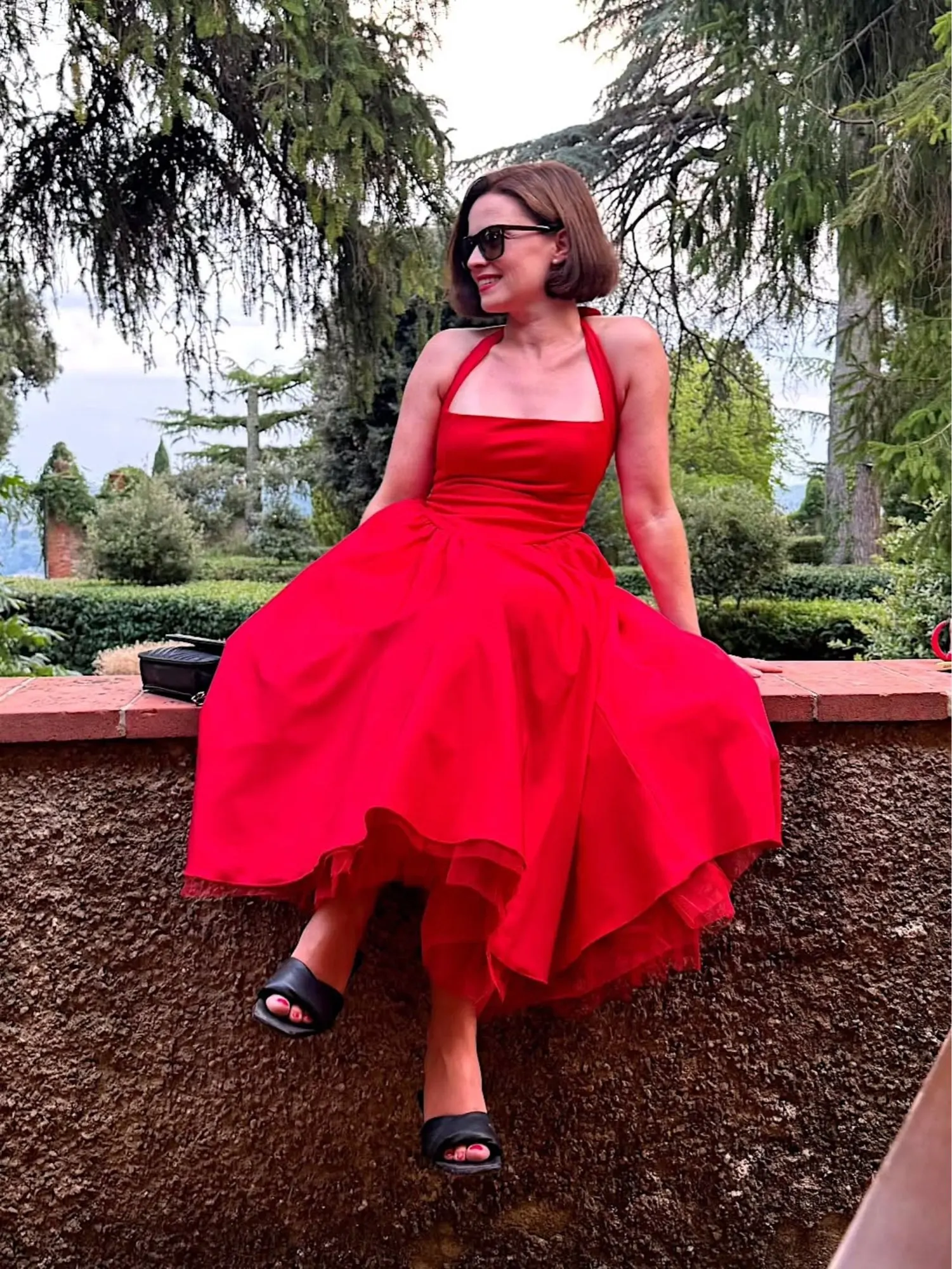 Elegant Women's Corset Strapless Midi Dress Luxury Halter High Waist Bandage Wedding Guest Dresses Evening Party Red Black White photo review