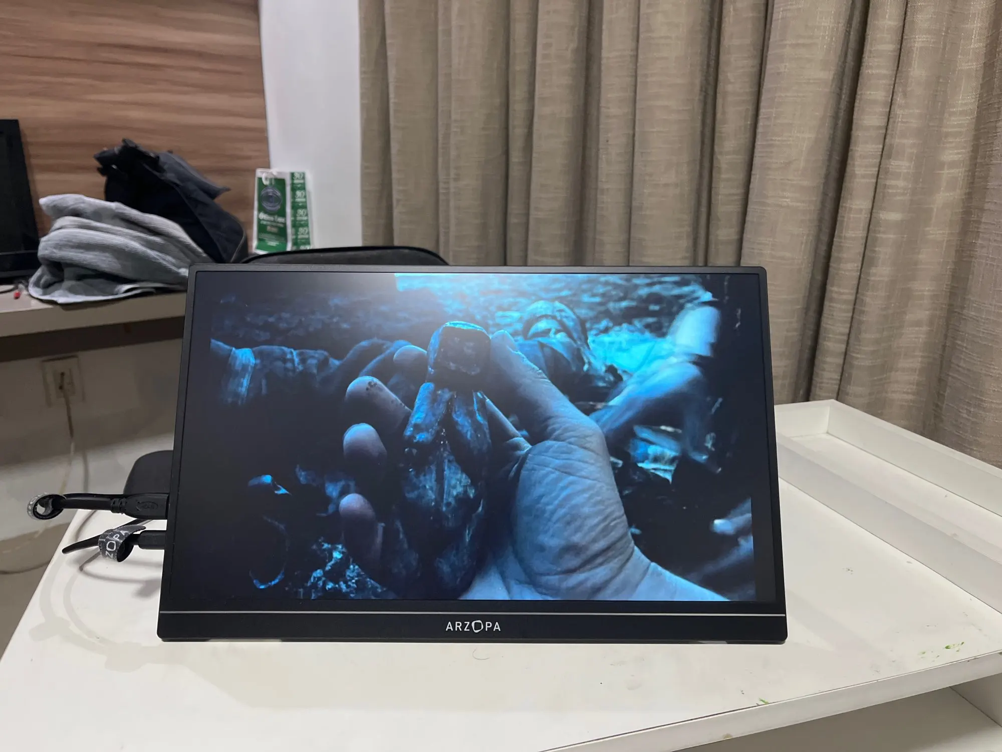 Monitor Portátil ARZOPA 15.6 photo review