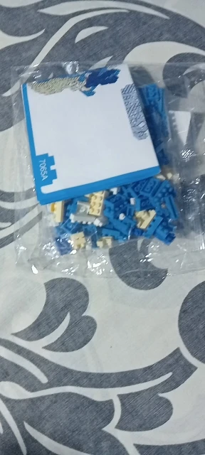 DIY Pokemon Blocks Small Cartoon Mini Building Block Pikachu Charizard Eevee Mewtwo Anime photo review