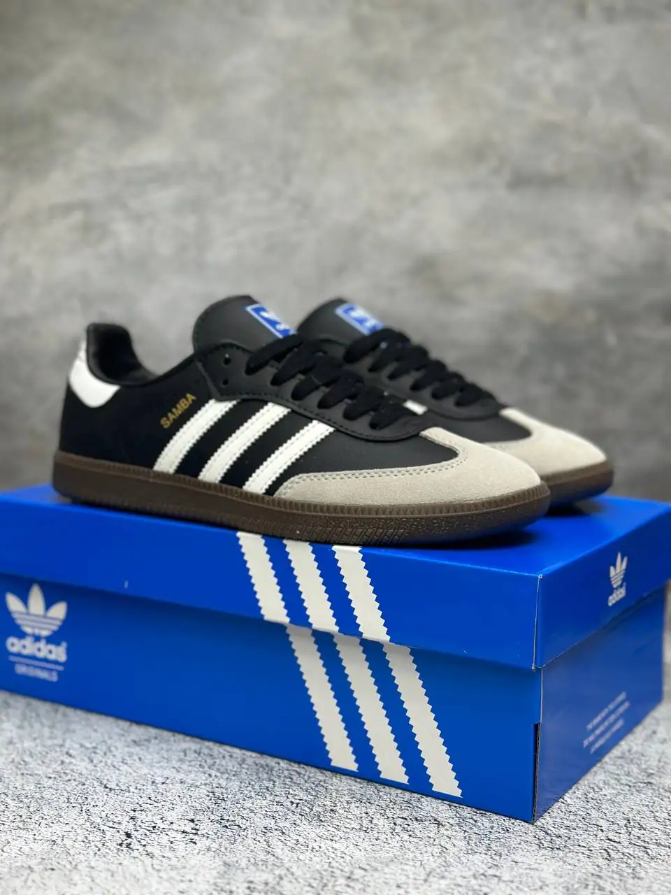 Men ' s Adidas Originals Samba Classic Crossings Men ' s