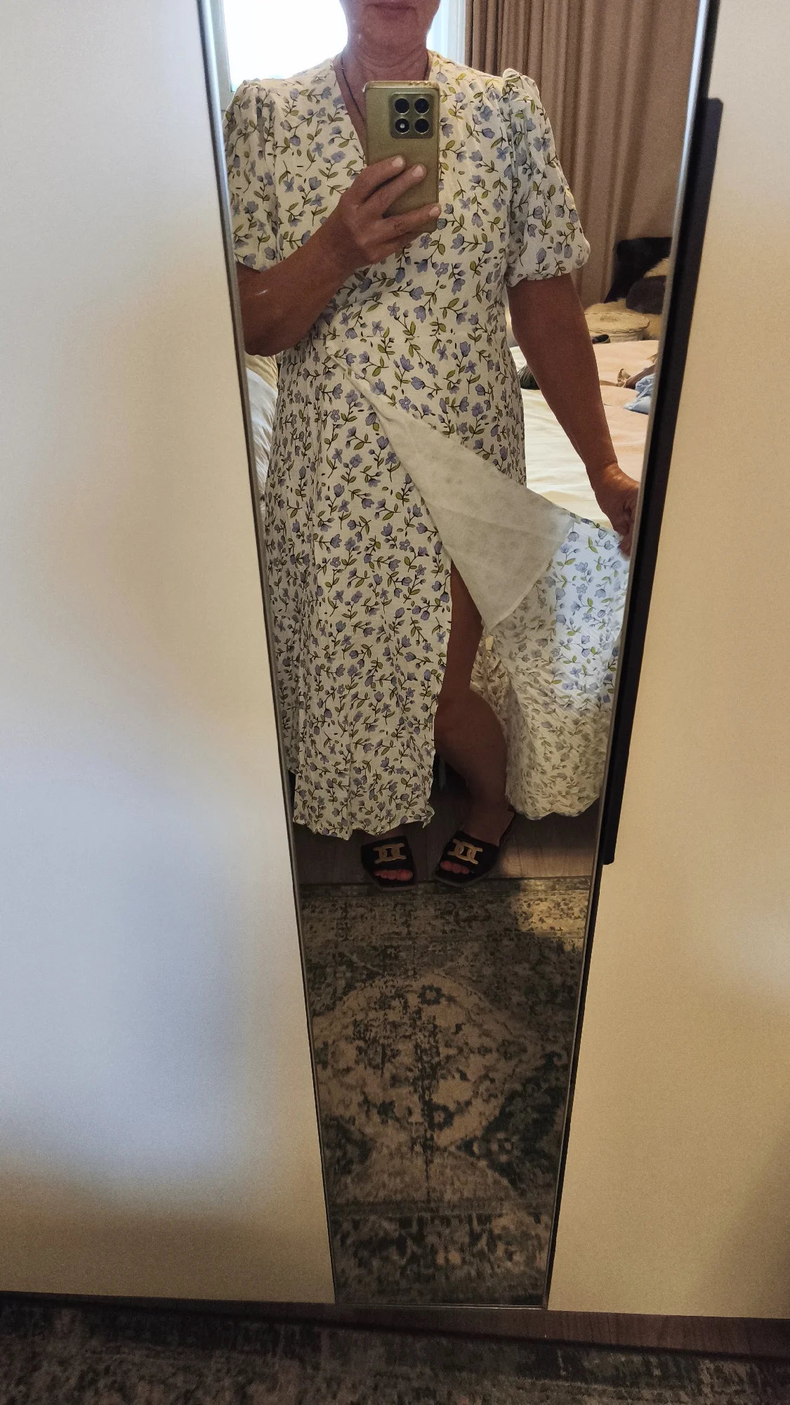 Elegant Floral A-Line Midi Dress for Summer Comfort photo review