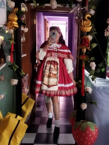 Crimson Hood Berry Bear OP Set photo review