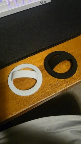 Portable Silicone Magnetic Phone Back Mount Phone Ring Holder for Magsafe iPhone 16 15 14 13 12 Pro Max for Too Many Phone Cases photo review