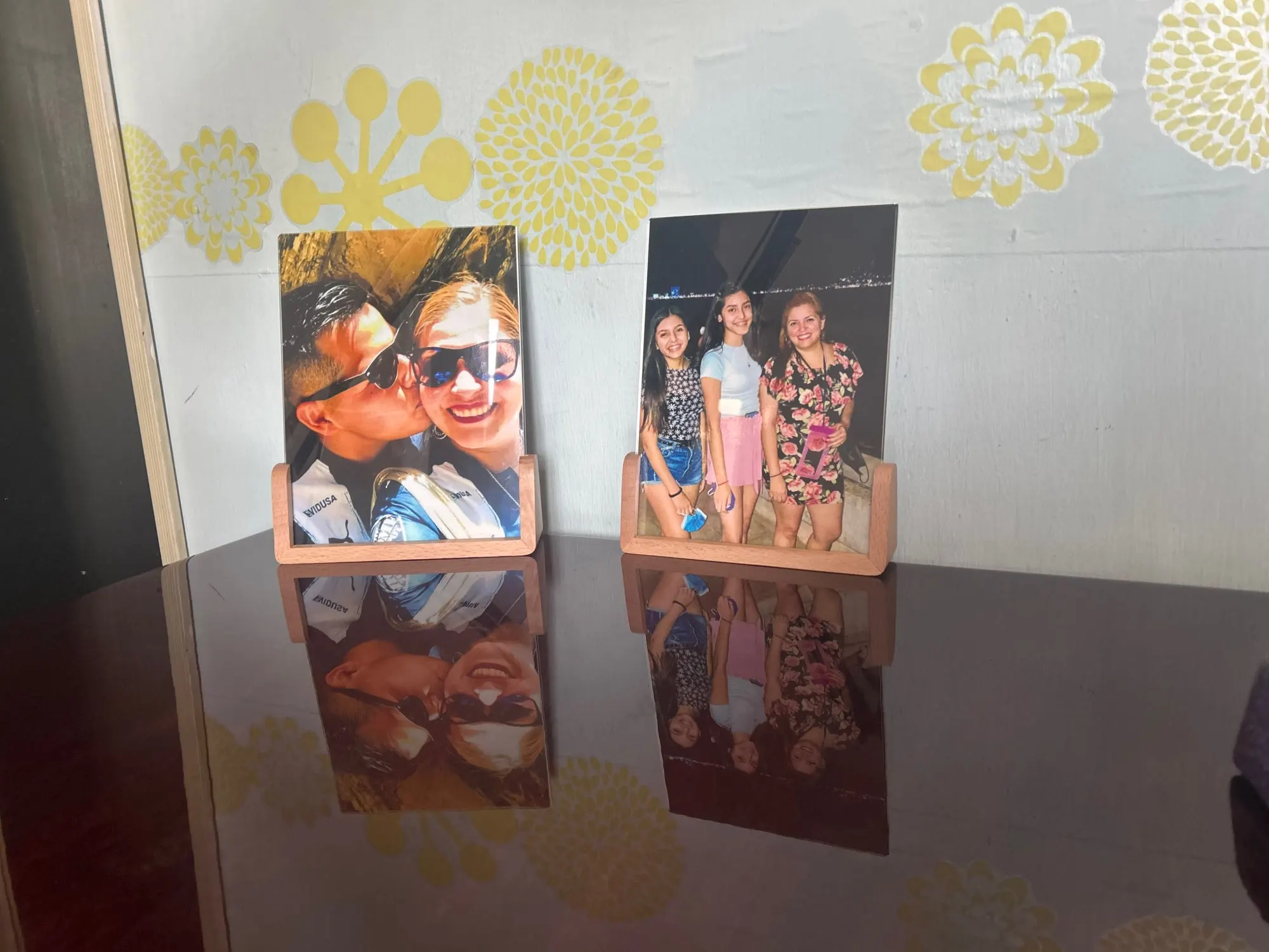 Walnut/Beech Photo Frame 10X15 15X20 20X25cm Home Decoration Wood Pictures Frame For Party Home Decor Commemorative Gifts photo review