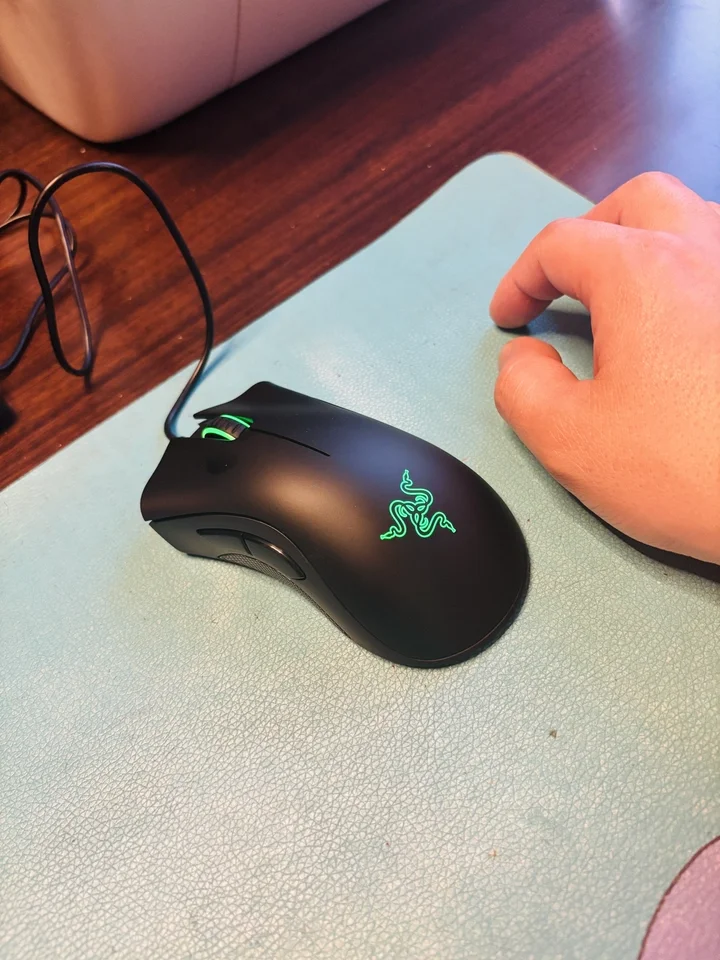 Razer DeathAdder Essential Wired Gaming Mouse 6400DPI photo review