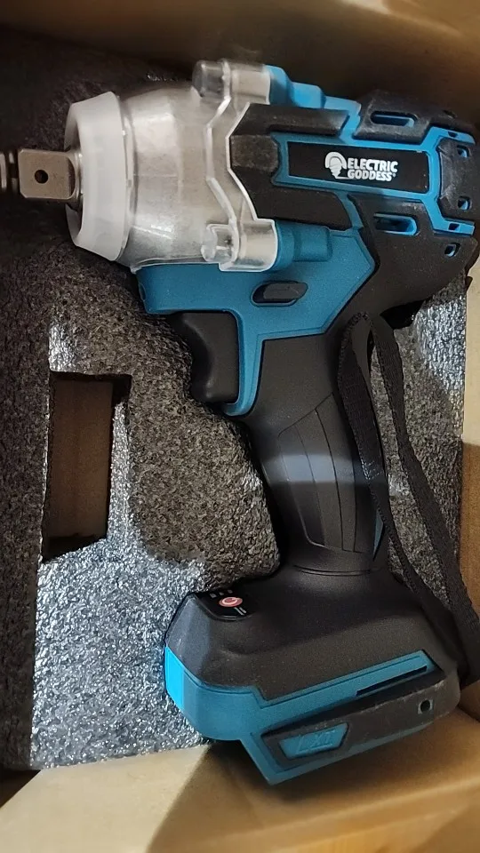 TW285 520N.m Cordless Electric Impact Wrench - Brushless Power Tool for Makita 18V Battery photo review