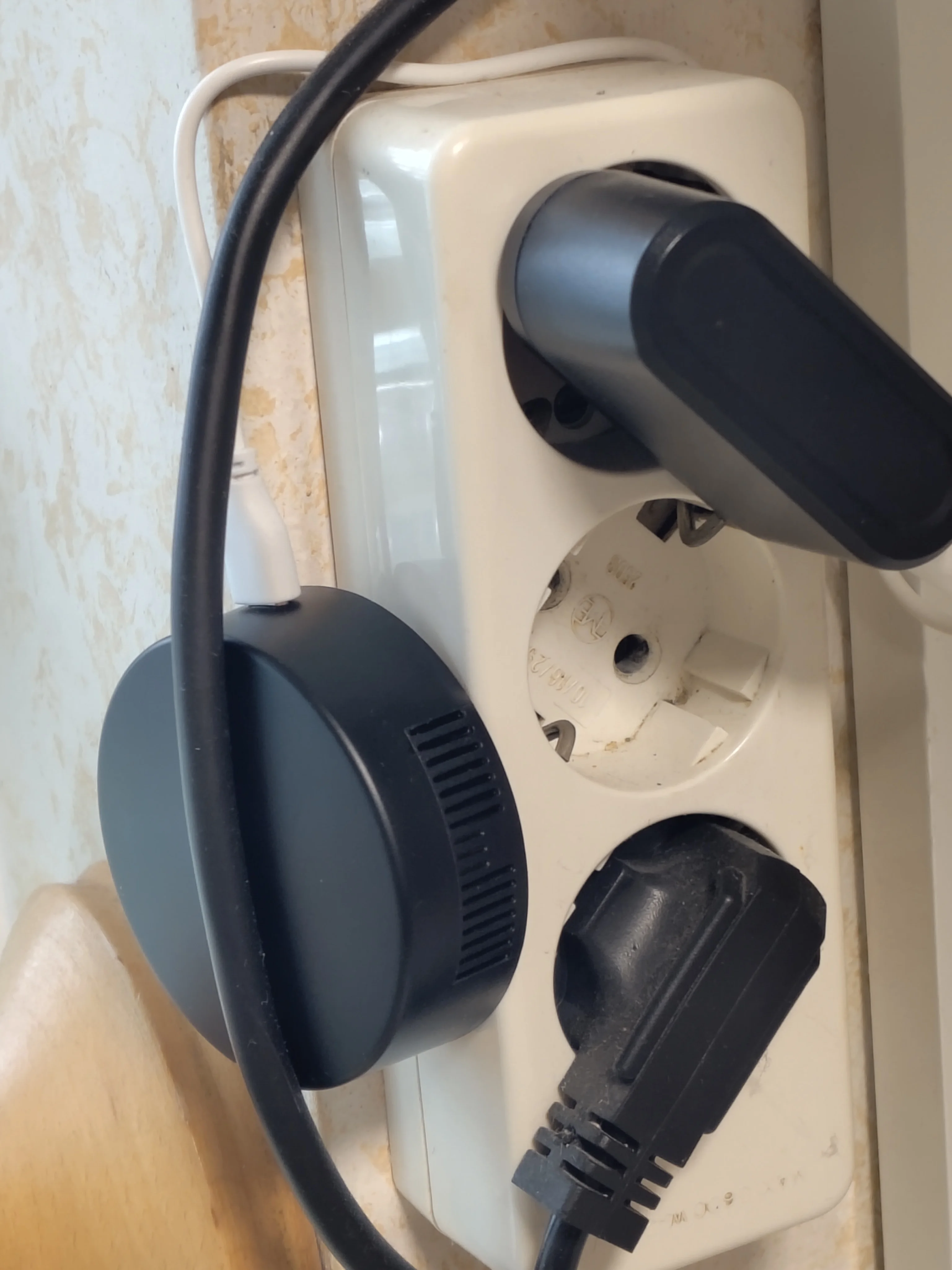 Smart RF 433 IR Remote Control Tuya WiFi Smart Home Infrared Controller for Air Conditioner ALL TV LG Support Alexa Google Home photo review