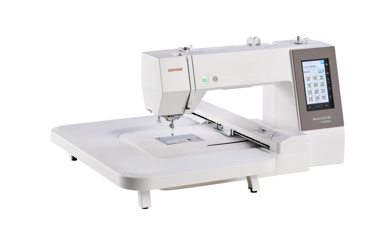 

Новая Оригинальная вышивальная машина Janome Memory Craft 400E с эксклюзивной
