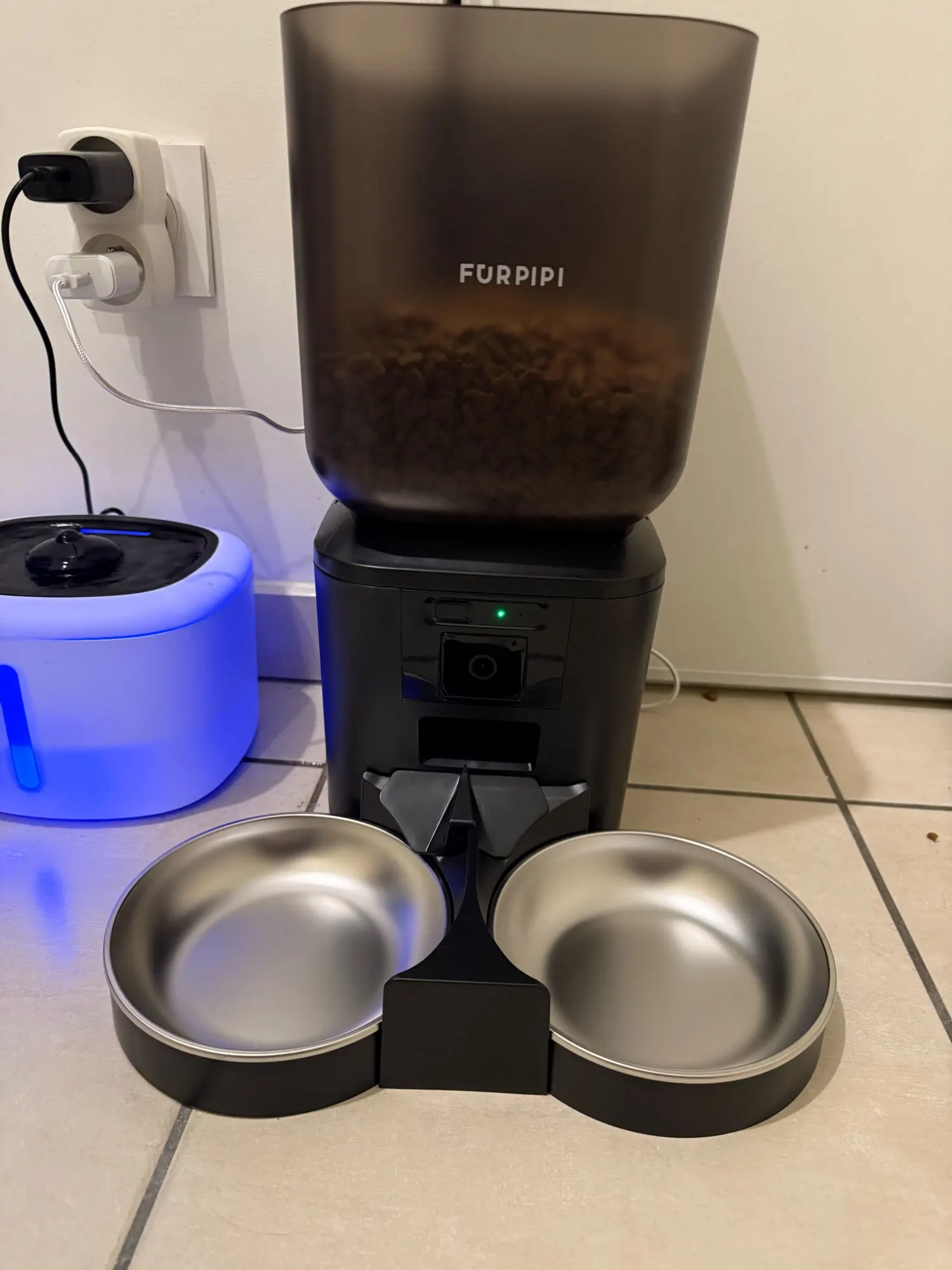 AI-Powered Smart Pet Feeder – Dual Bowl