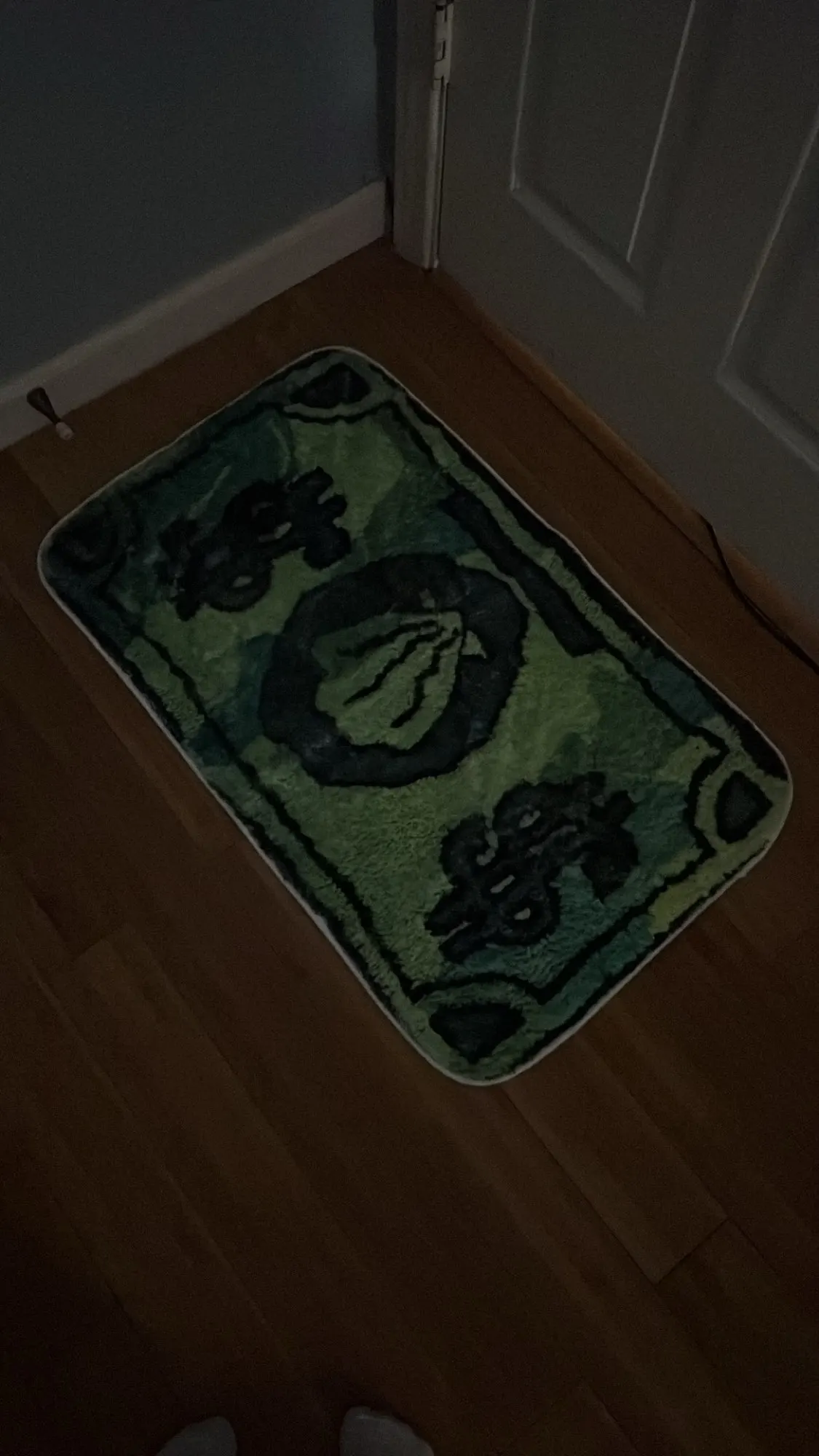 Stylish Coin Decorative Carpet for Home Decor photo review