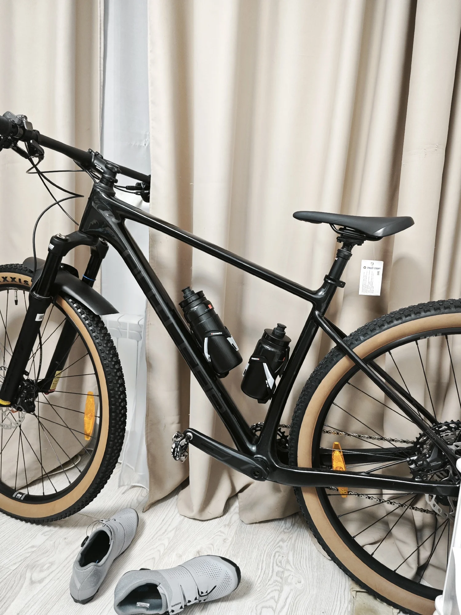 Bicycle Water Bottle Push-Pull Valve Ultra-Light Hydration 550/750ml photo review