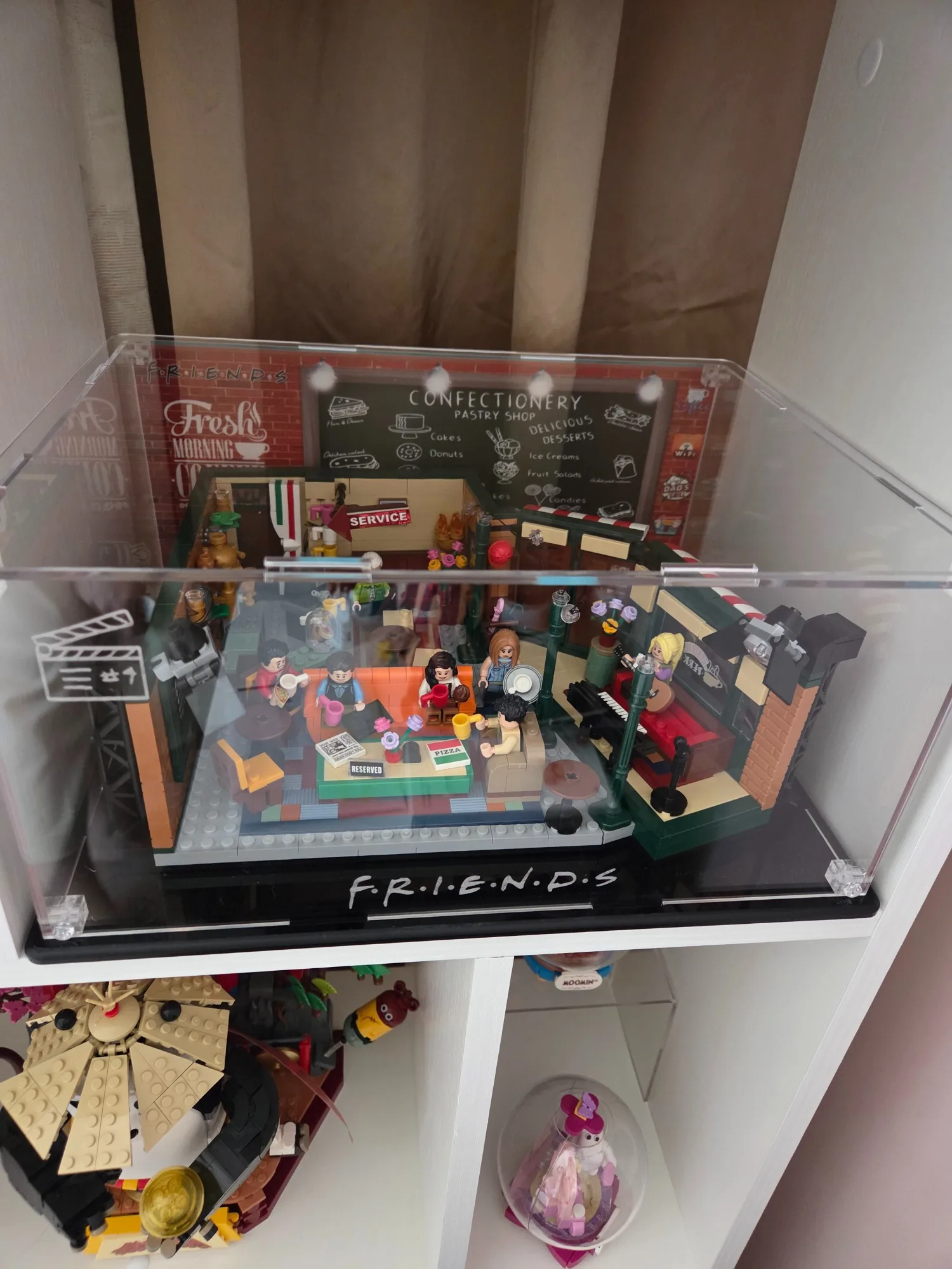Clear Acrylic Display Case for Lego 21319 Friends Central Perk