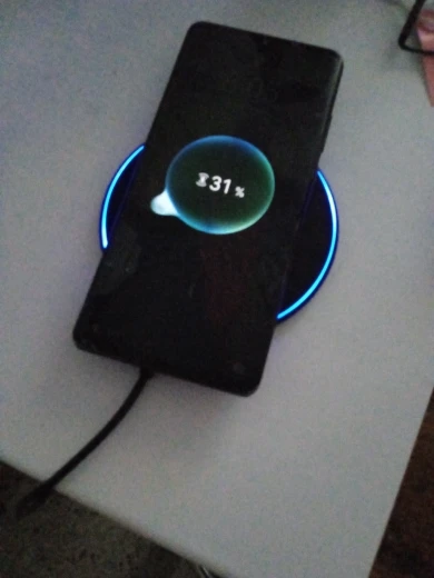 Hyper Charge Pad, Fast Wireless Charging Stand for iPhone, Samsung, Xiaomi & More photo review