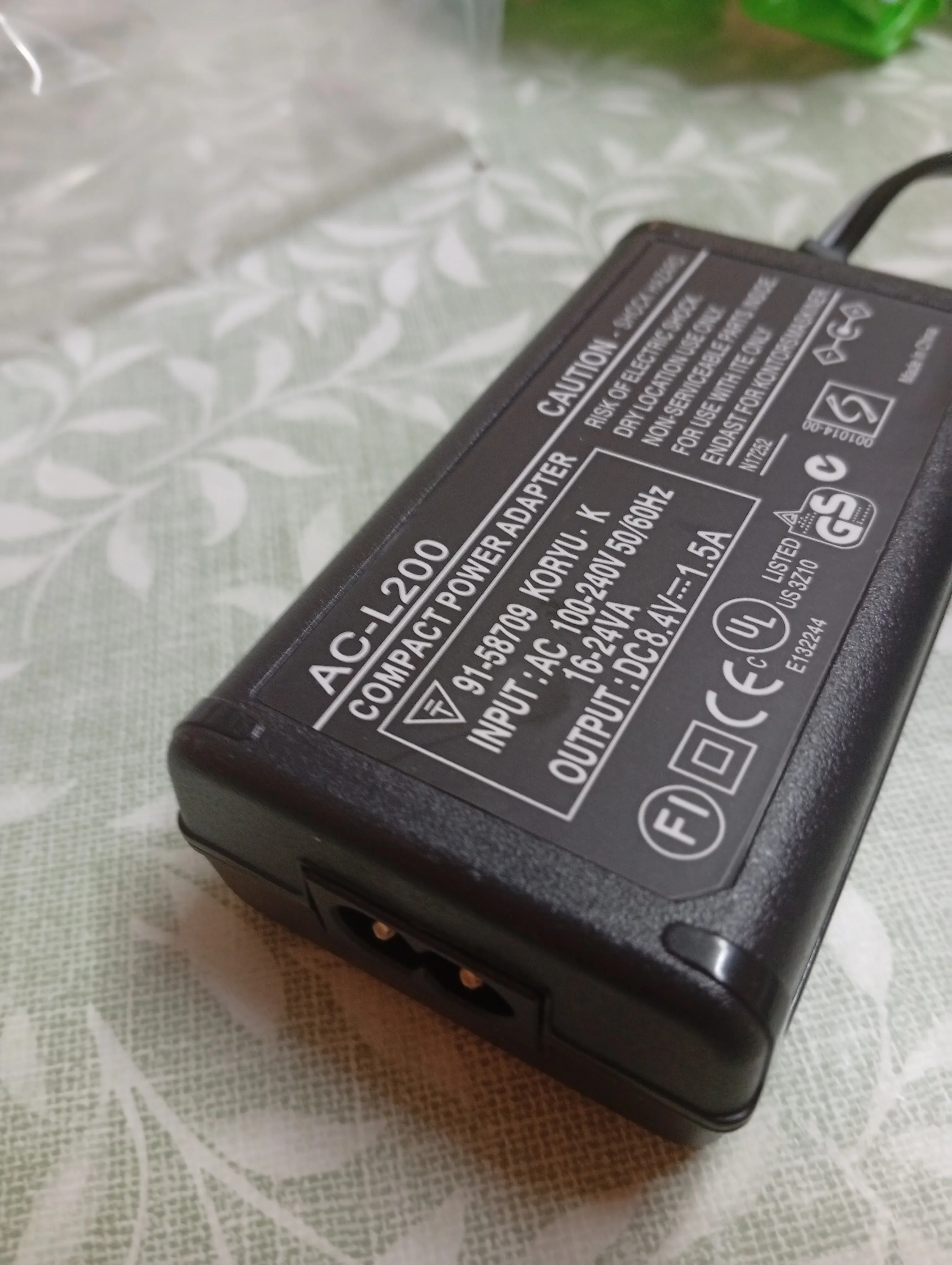 Dysead AC/DC Battery Power Charger Adapter For Sony Camcorder HDR-XR200 V/E HDR-XR106 V - Foto 5