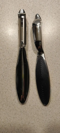 1/2 PCS Stainless Steel Multifunctional Vegetable Peeler and Shredder Shredder Potato Carrot Grater photo review