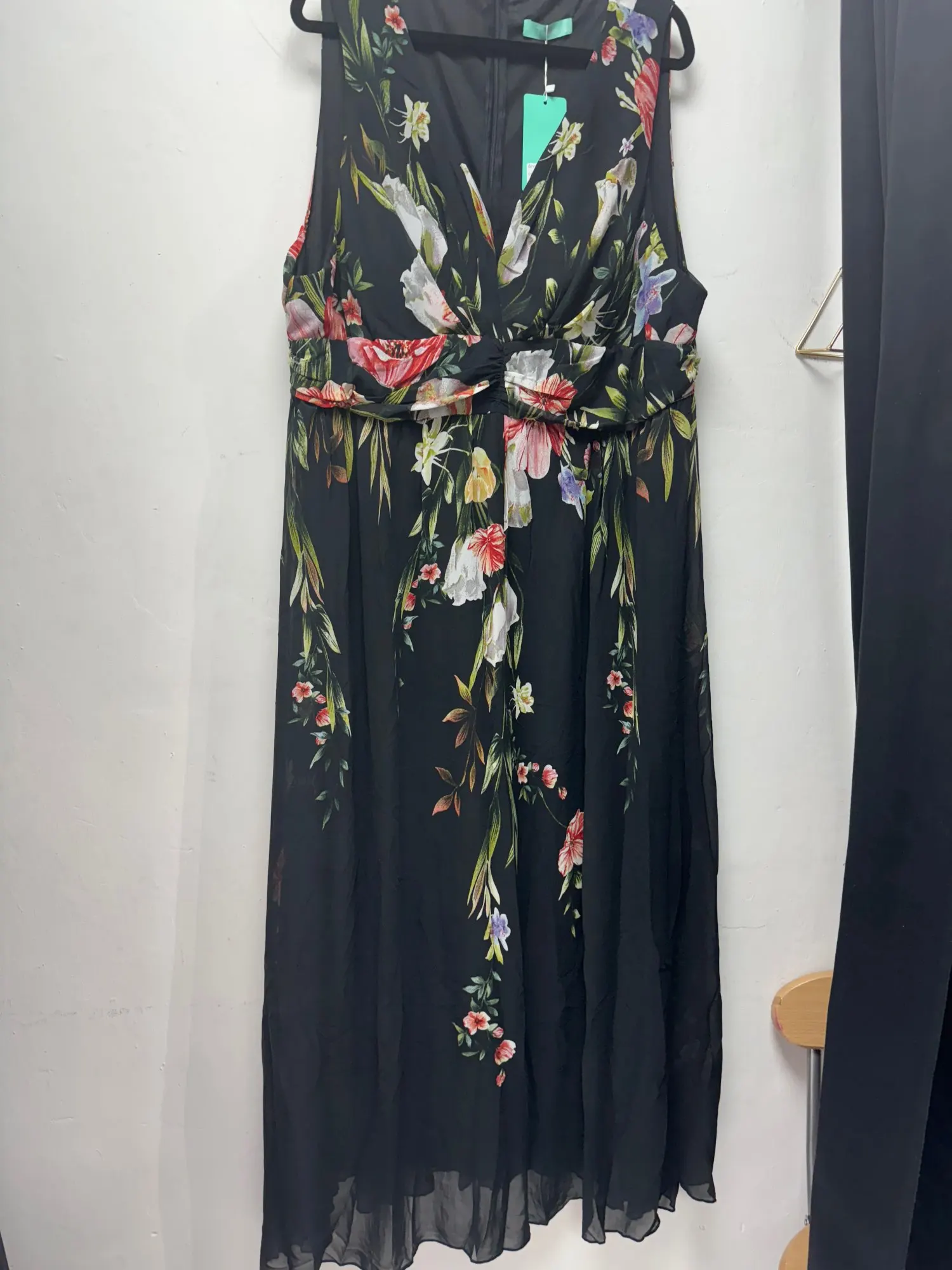 Plus Size Sleeveless Bohemian Print Maxi Party Dress photo review
