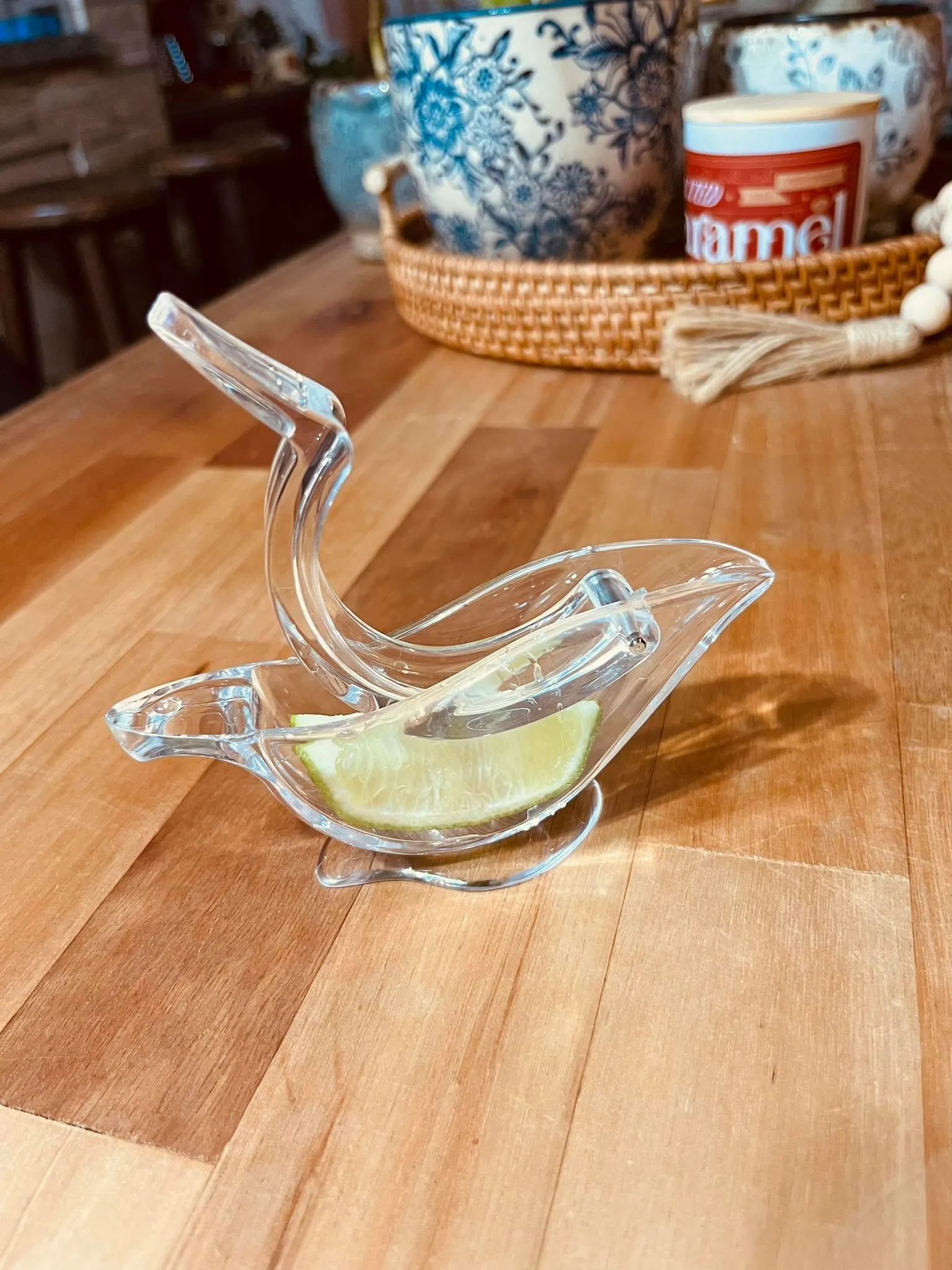 Acrylic Lemon Squeezer photo review