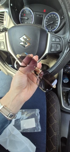 2025 Fashion Oversized Rimless Sunglasses photo review