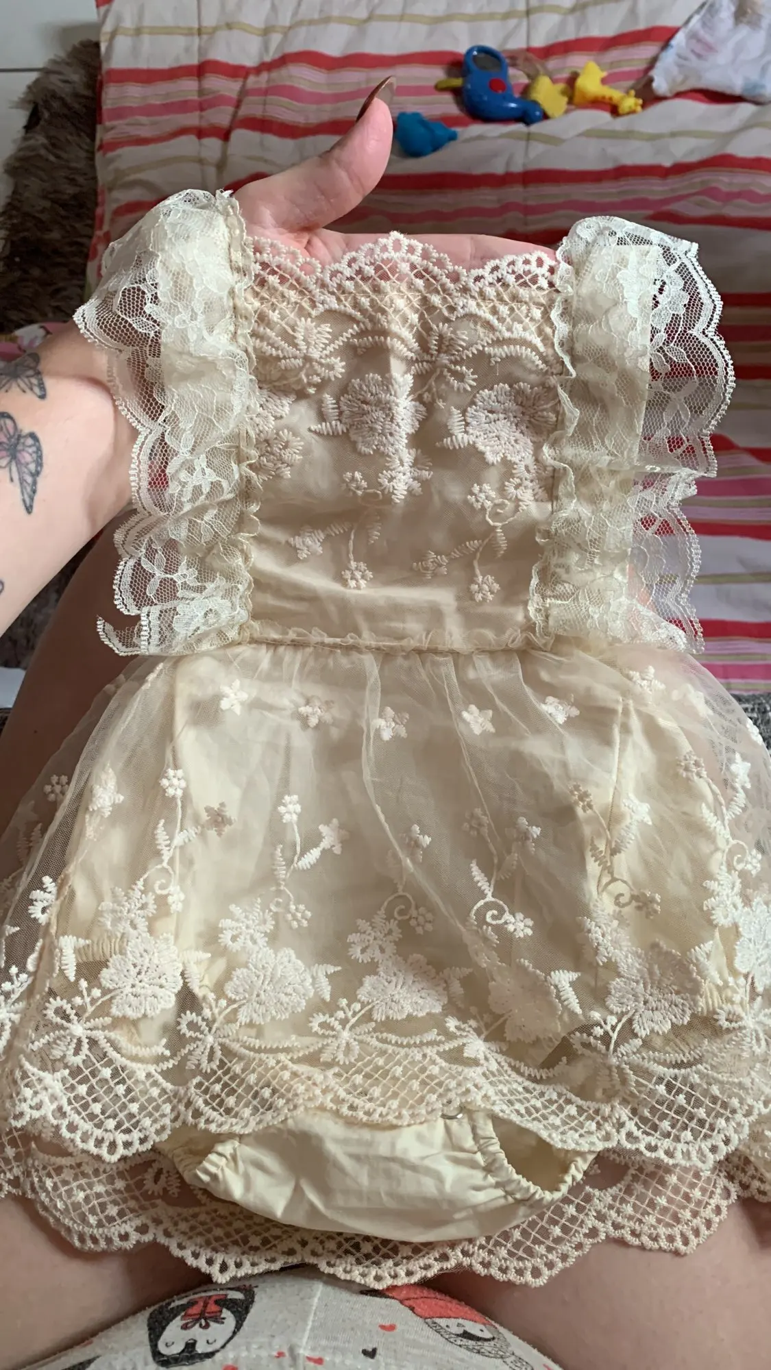 Lioraitiin Off Shoulder Lace Floral Bodysuit photo review