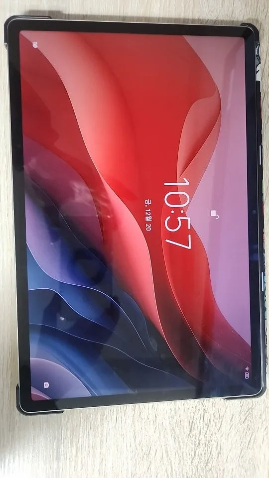Lenovo Xiaoxin Pad Pro 12.7" (2025), 2.9K, 144Hz, 10200mAh photo review