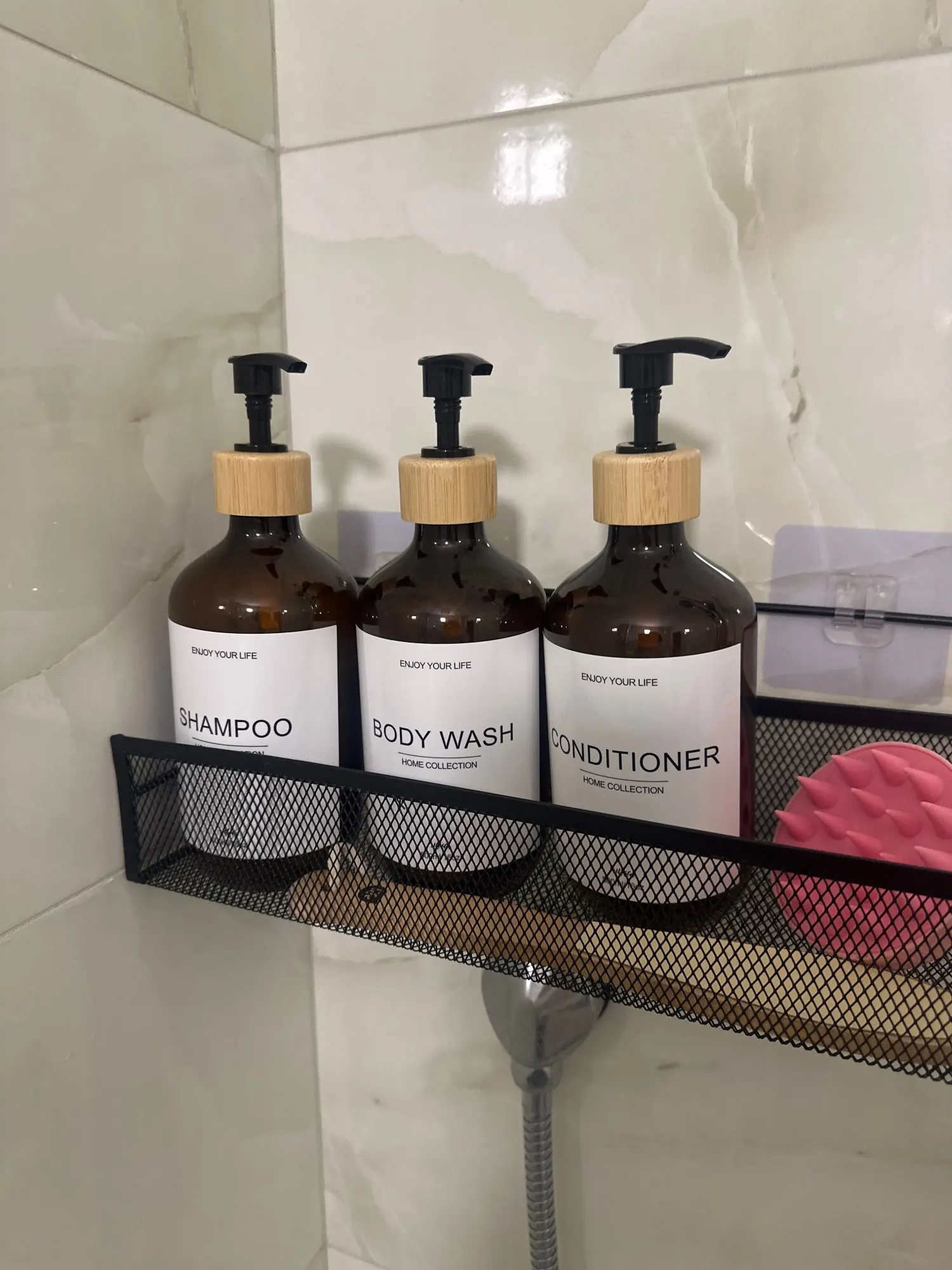 3pcs/500ml Waterproof Lotion Dispenser with Label for Bathroom Shampoo, Shower Gel, and Body Lotion Storage photo review