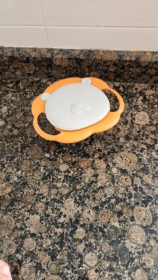 Bol anti-renversement pour bébé