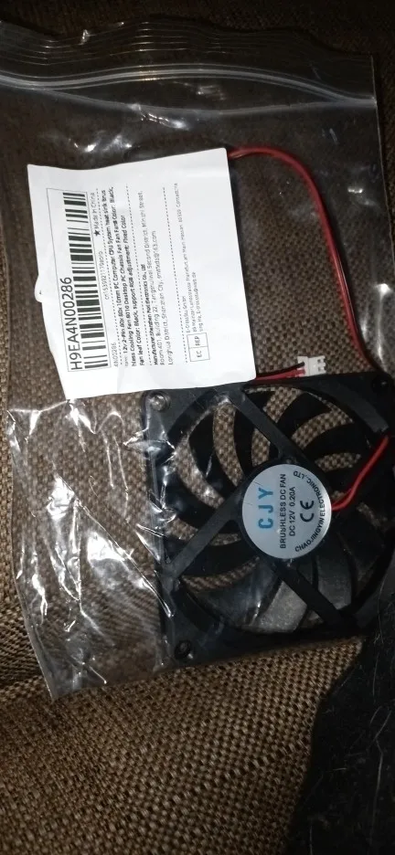 12V 2-Pin 80x80x10mm PC Computer CPU System Heatsink Brushless Cooling Fan 8010 Desktop PC Chassis Radiator Cooler Fans photo review