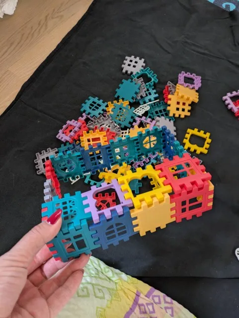 Large scale house building block simulation window design, kindergarten construction, creation photo review