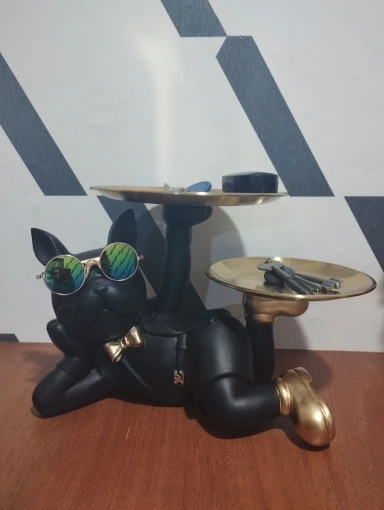 Bulldog Butler: Resin Desktop Storage Statue - Multifunctional Office & Home Decoration Tray photo review