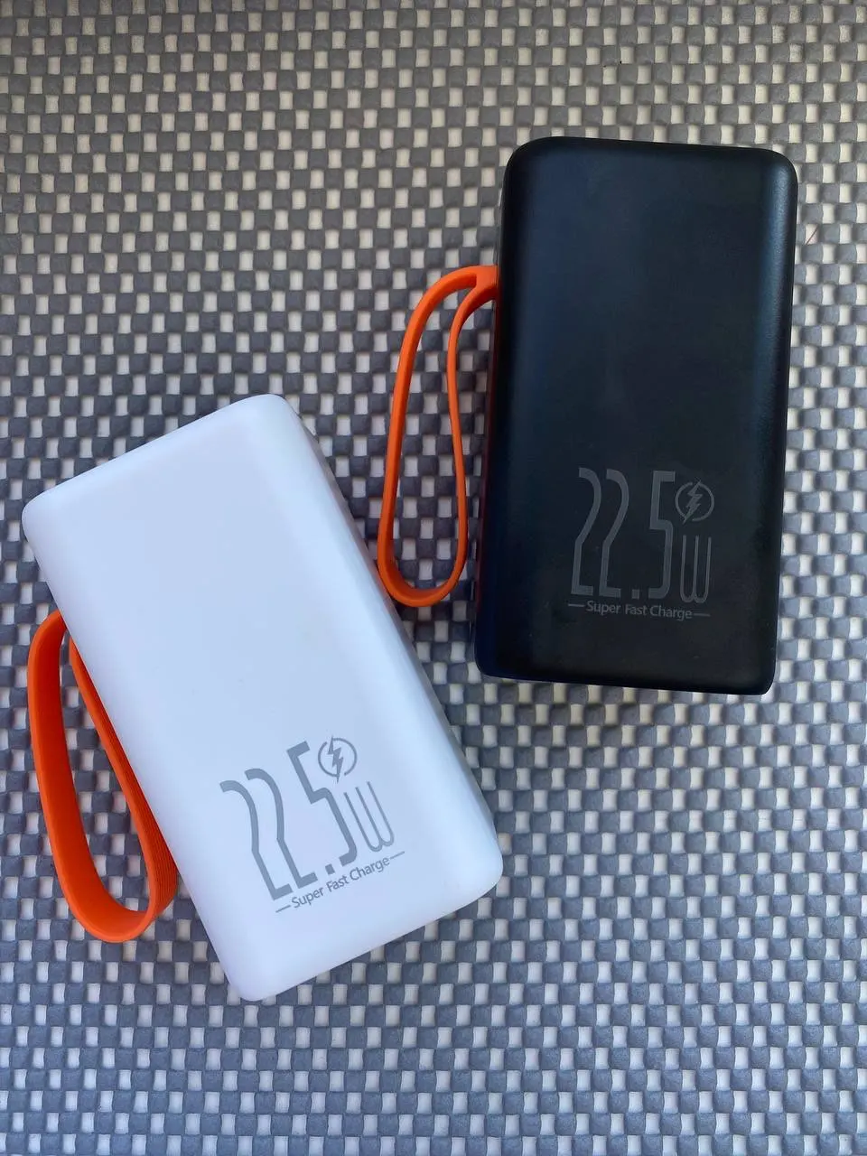 Portable Power Bank Case DIY Battery Storage Boxes Dual USB Type-C Power Bank Shell Battery DIY Shell 4 Slots 21700 No Battery photo review