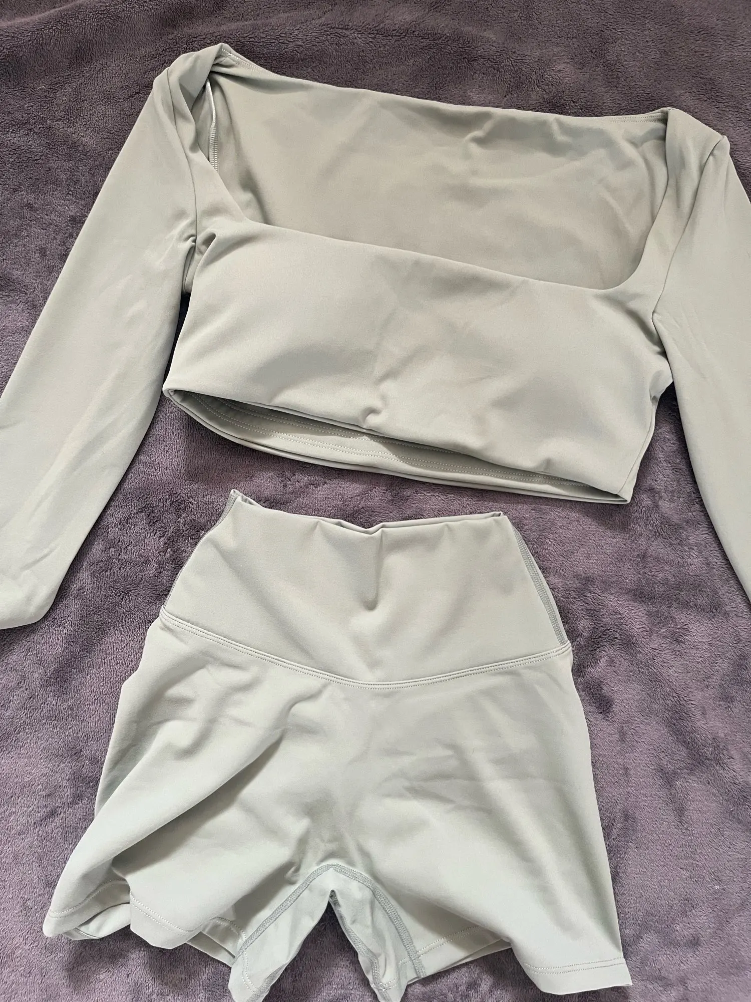 Yoga Set – Dein Performance-Duo für Sport und Stil photo review